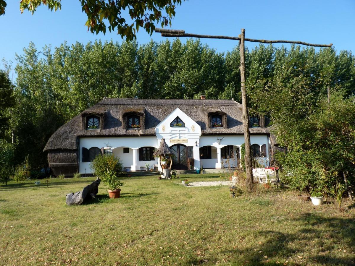 Gedeon Tanya Panzio Guest House Jakabszallas Exterior photo