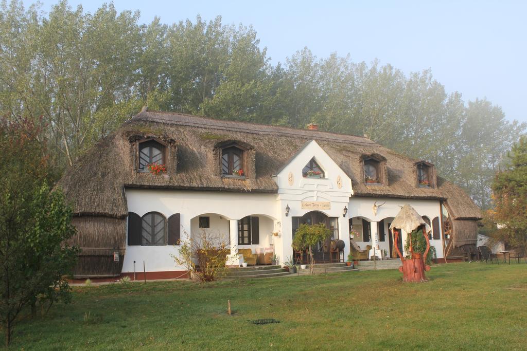 Gedeon Tanya Panzio Guest House Jakabszallas Exterior photo